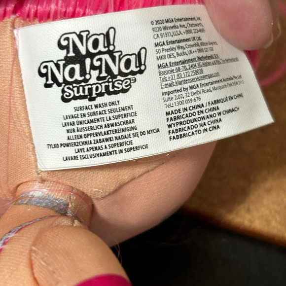 5/$25
Na Na Na Surprise Teens Series 1 COCO VON SPARKLE Flamingo Doll 11" - Picture 2 of 13